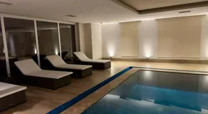 Gulberg Executive One-Bed Suite - Image 3