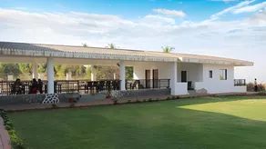 Coco's Inn Resort - Image 3