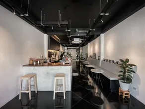 Niece Hostel Phuket - Bangtao Beach - Image 3