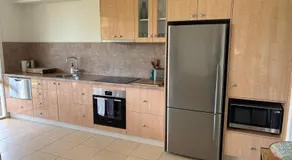13th Beach 2-Bedroom Golf Apartment - Image 3