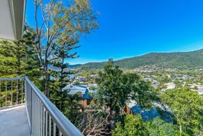 Great Escape - Cannonvale - Image 3