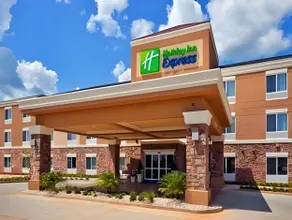 Holiday Inn Express Fredericksburg - Southpoint by IHG - Image 3