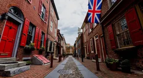 Spacious 3BR, 3BA Philly Retreat for 8 with Free Parking - Image 5