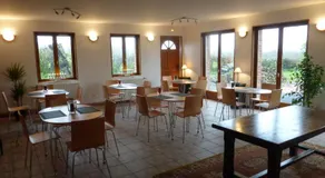 Hôtel Les Charmilles de Mormal - Image 4