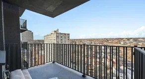 Near NYC & MetLife, Large Apartment, Sleeps 14 - Image 4