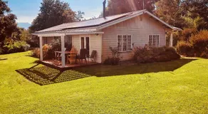 Swannie Creek private nature retreat with hot tub and fireplace - Image 3