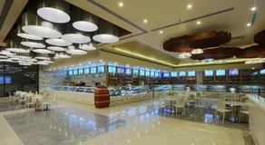 Centrum Hotel by Brijwasi - Image 5