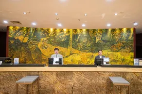 Jinling Yuntai Hotel - Image 3