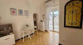 To Be Capri - Image 3