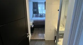Double Guest Room 40 minutes from Central London - Image 2