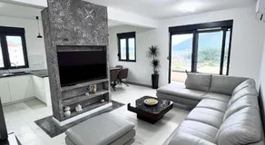 S-Penthouse - Image 2