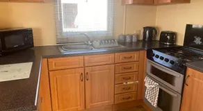 Pet Friendly Location Close To Beach - Image 2