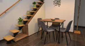 Vintage Garden Apartment - Image 3