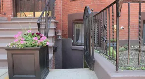 Beautiful 2Bedroom in the South End Boston - Ground Level Unit - Image 2