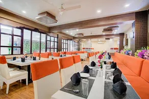 Hotel Mahadev Palace - Image 2