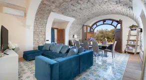 Villa Sirentum Seaview Pool & Spa - Image 3