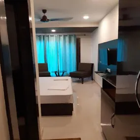 Hotel Jewel premium - Image 2