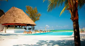 1Zi Beachfront Resort - Image 3