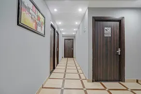 Super Townhouse Sector 13 Gurgaon - Image 5