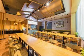 Yinhua Commercial Hotel - Image 3
