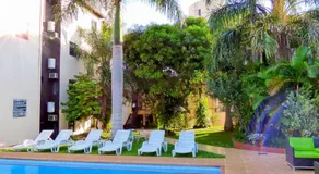 De La Costa Hotel - Image 4