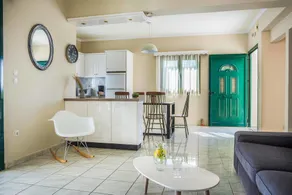 Villa Seaspray in Karavomylos - Image 5