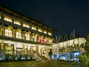 The Victoria Luxurious Guest House - Image 2