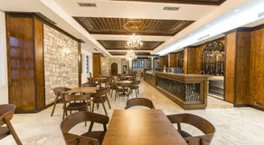 Hotel Onufri - Image 2