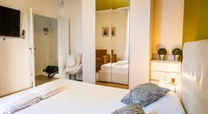 Apartment by the Colosseum - White Chic Flats - Image 2