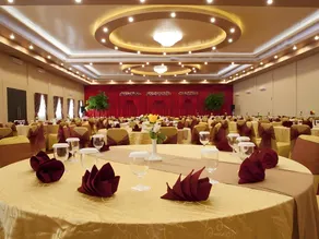 Borneo Emerald Hotel - Image 4