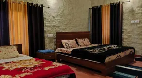 Woodpecker Homestay - Image 5