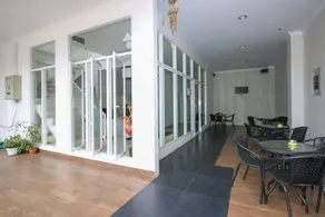 Golden Snail Guest House - Image 3
