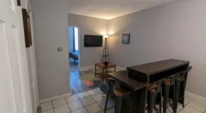 Charming Apartments in the Heart of Robinson - Image 5
