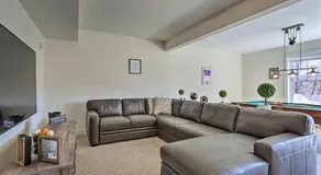 New ! Slopeside Townhome : WFH, Ski, Dine & Hike - Image 3