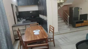 Spacious 3BHK Villa with Terrace - Image 3