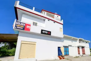 Hotel O Golden Guest House - Image 4
