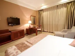 New World Hotel Yangzhong - Image 2