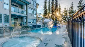 Greystone Lodge 2 soveværelser renoveret ski-in ski-out Whistler Condo - Image 5