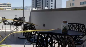 STAY INN - Image 5