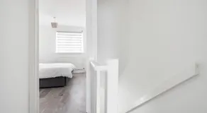 Beautiful Comfortable Double Room - Image 4