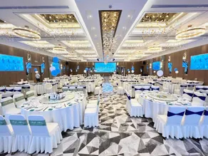 Jingjiang International Hotel - Image 3