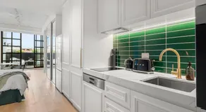 Art Deco Retreat - Hot Tub|Parking - Image 3