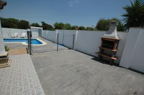 Chalet con Piscina privada cerca del pueblo View - Image 2