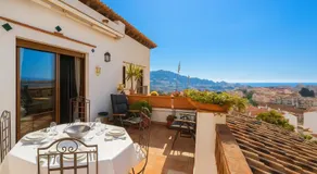 Appartement 'Santacruz Buganvilla41' avec vue sur la mer, Wi-Fi et climatisation - Image 2