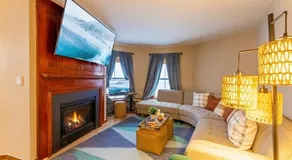 3BR Ski-InOut Condo, Hot Tub, Snowshoe Resort - Image 2
