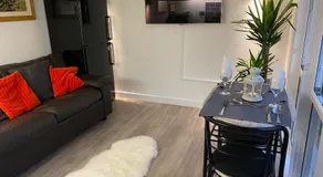 Delightful 1 bedroom chalet - Image 2