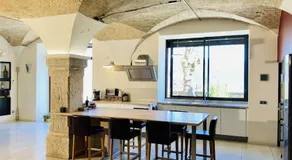 Gîte de groupe de caractère 12-14 pers avec jacuzzi - Ancien domaine de Chartreux - Image 3