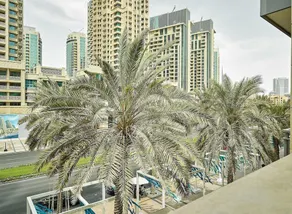 Dream Inn Dubai Apartments - Claren - Image 4