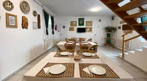 Franc Llagami - Rooms - Image 5