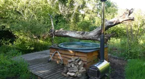 Cosy-Hilltop-Yurt-StunningViews-Nature-HotTub - Image 4